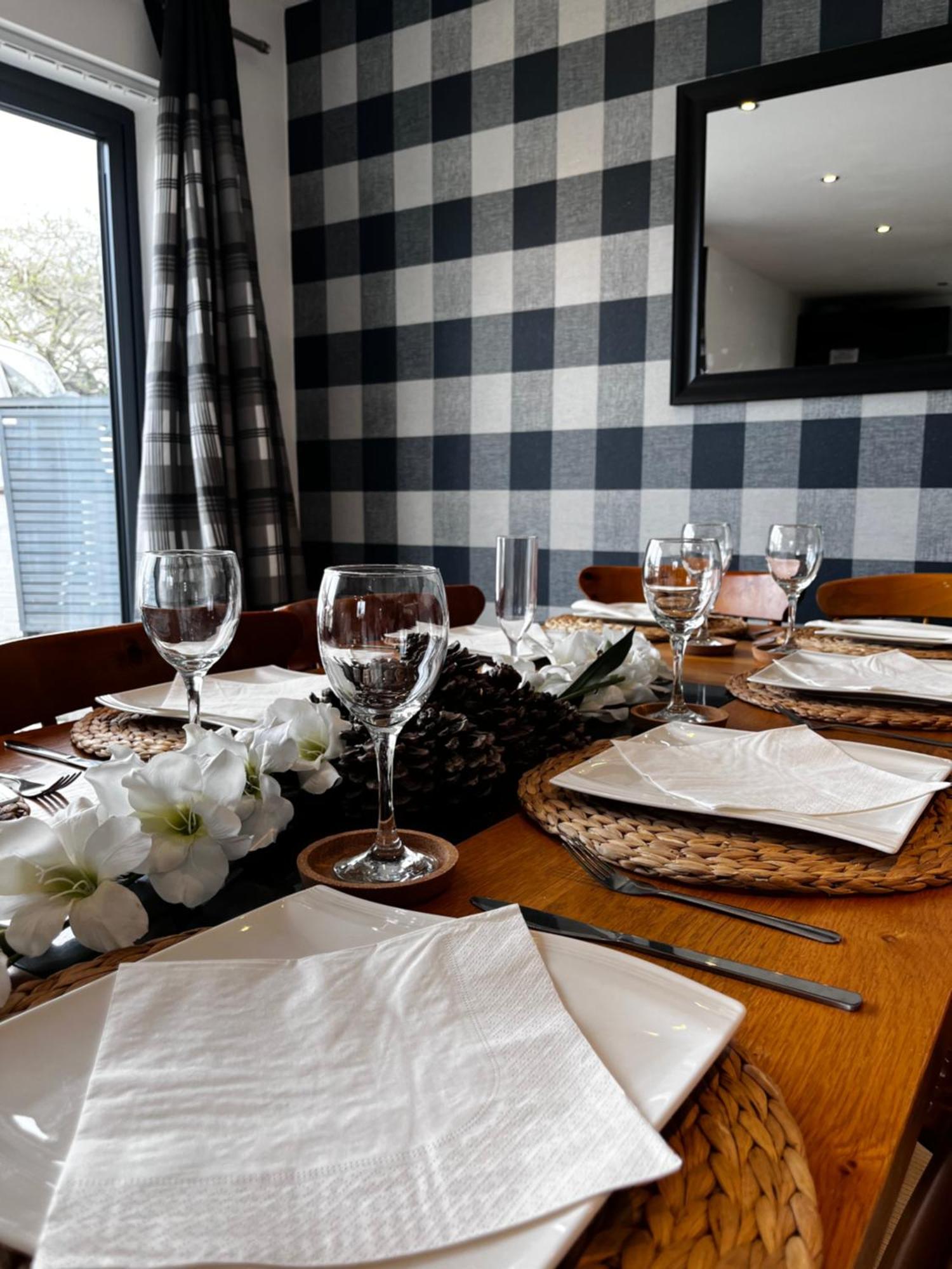Ferienhaus Dreghorn House 4 Bedrooms 3 Toilets 3 Reception Free Parking 233 Mbp Wifi